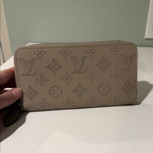 Louis Vuitton Beige Monogram Wallet